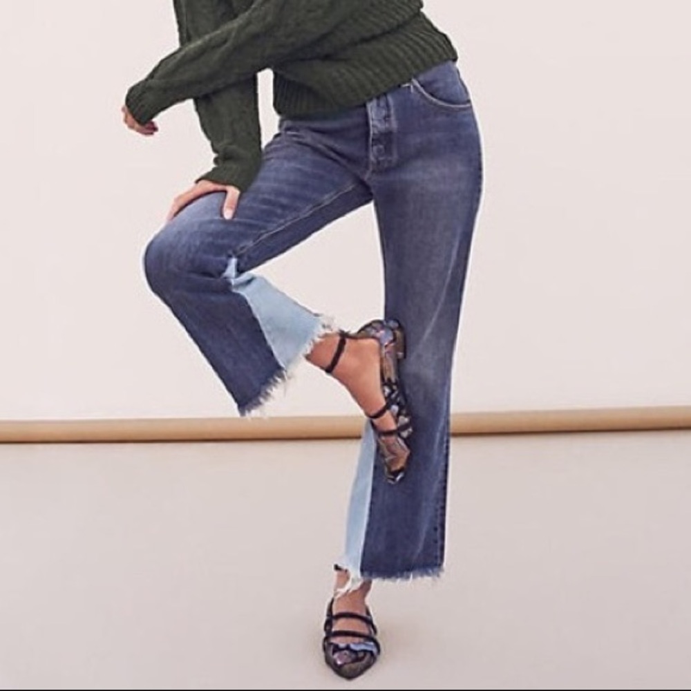 CUTE Two-Tone Flared Jeans